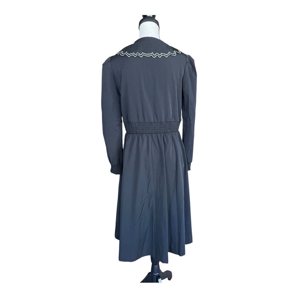 Vintage Minimal Black Long Sleeve Dress with White Scalloped Collar Size 16G - Picture 2 of 9